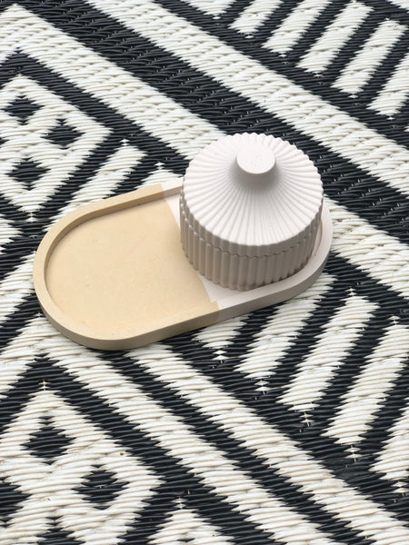 2-tone trinket tray Beige