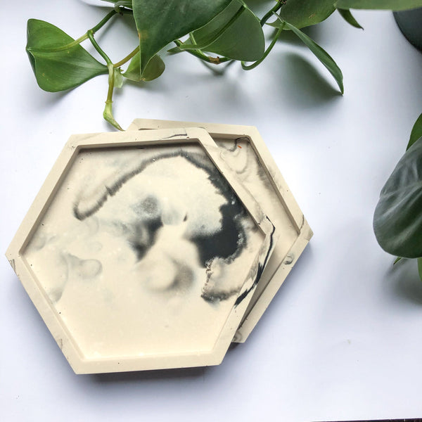 Set of 2 or 4 Marbled Jesmonite Coasters