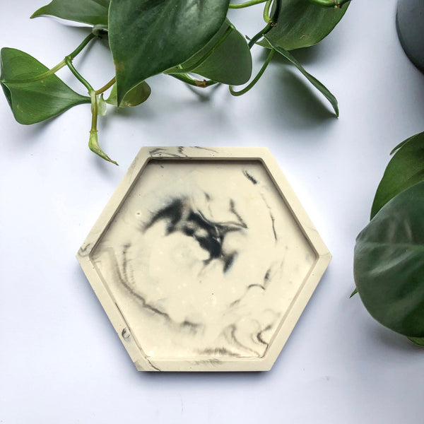 Set of 2 or 4 Marbled Jesmonite Coasters